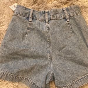 Gap jean shorts